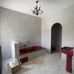 Un Etage Entier - 5 Independantes Et 3 Salles De Bains Bed & Breakfast